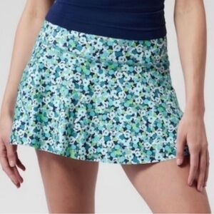 Athleta Girl Swing Skort in Blue Green Floral
Print size 8-10Y